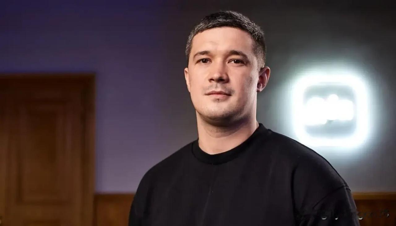 🇺🇦 泽连斯基提名米哈伊洛·费多罗夫担任乌克兰国防部长

1月2日，泽连斯基