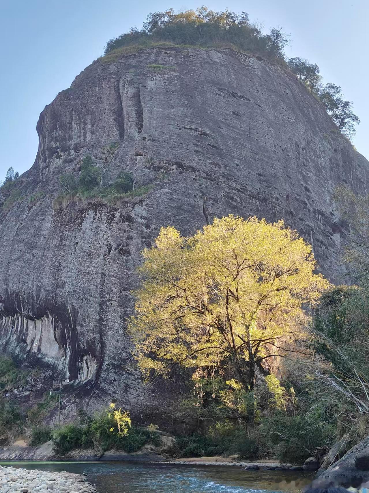 旅途光影  📸🌿用镜头记录生活 每一次快门，都是时光的印记！和闺蜜👭说走就