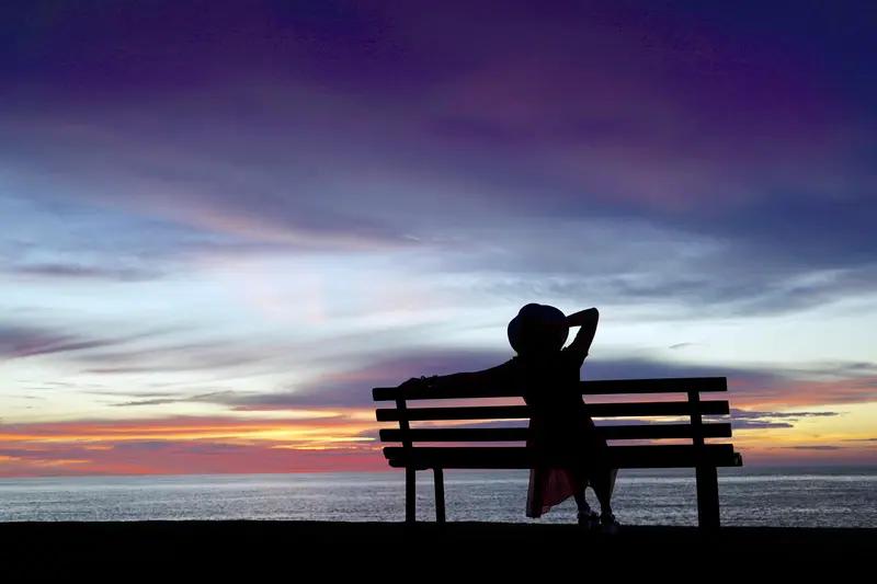 友友说的太好了，
太对了。
人过中年的我们，
只要保持乐观心态，
定会拥抱优雅，