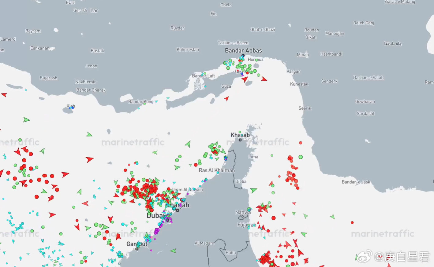 伊朗开收过路费，200万美元一艘，美国骑虎难下！3月24日的海上交通数据显示，沉