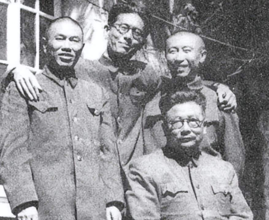 1983 年冬，解方少将不幸患上了食道癌，一位部下的遗孀得知这件事时，坚持要来探