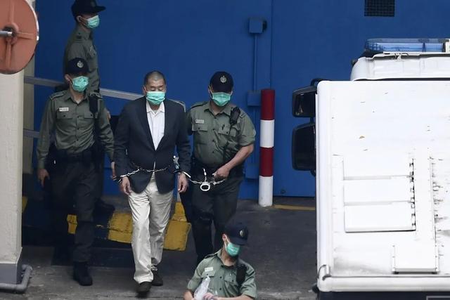 香港黎智英被重判监禁20年，求情也没用，国外势力更不容置喙。作为反中乱港头目，时