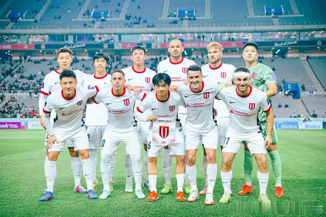 亚冠战报 | 客场逼平头名，成都蓉城展现中超韧劲！成都蓉城成都蓉城2比2神户胜利