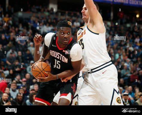 不知道老铁们还有印象吗？在约老师的早期生涯，火箭经常能压制掘金，因为他总慢卡皇一