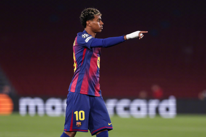 #亚马尔超越姆巴佩#据：欧冠联赛阶段第6轮，巴萨2比1法兰克福的比赛中，亚马尔在