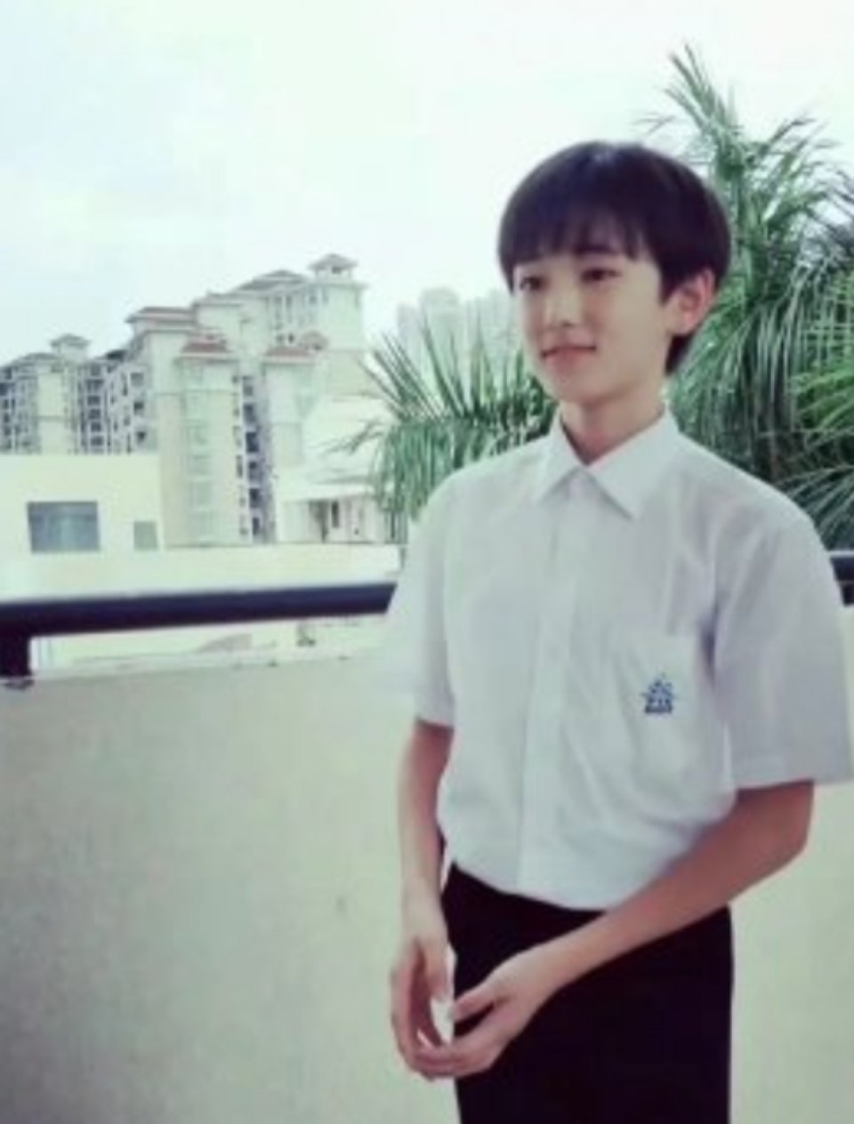 相册里翻出来的小宝宝🤏🏻👐🏻🫶🏻🥹 