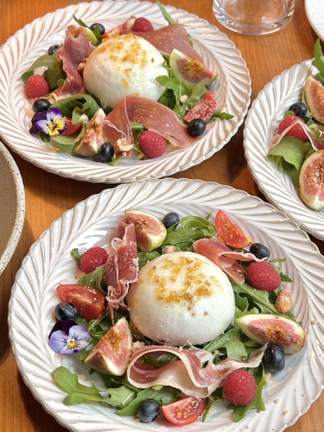 漂亮饭丨无花果布拉塔🥗好吃到发饭晕！ 
