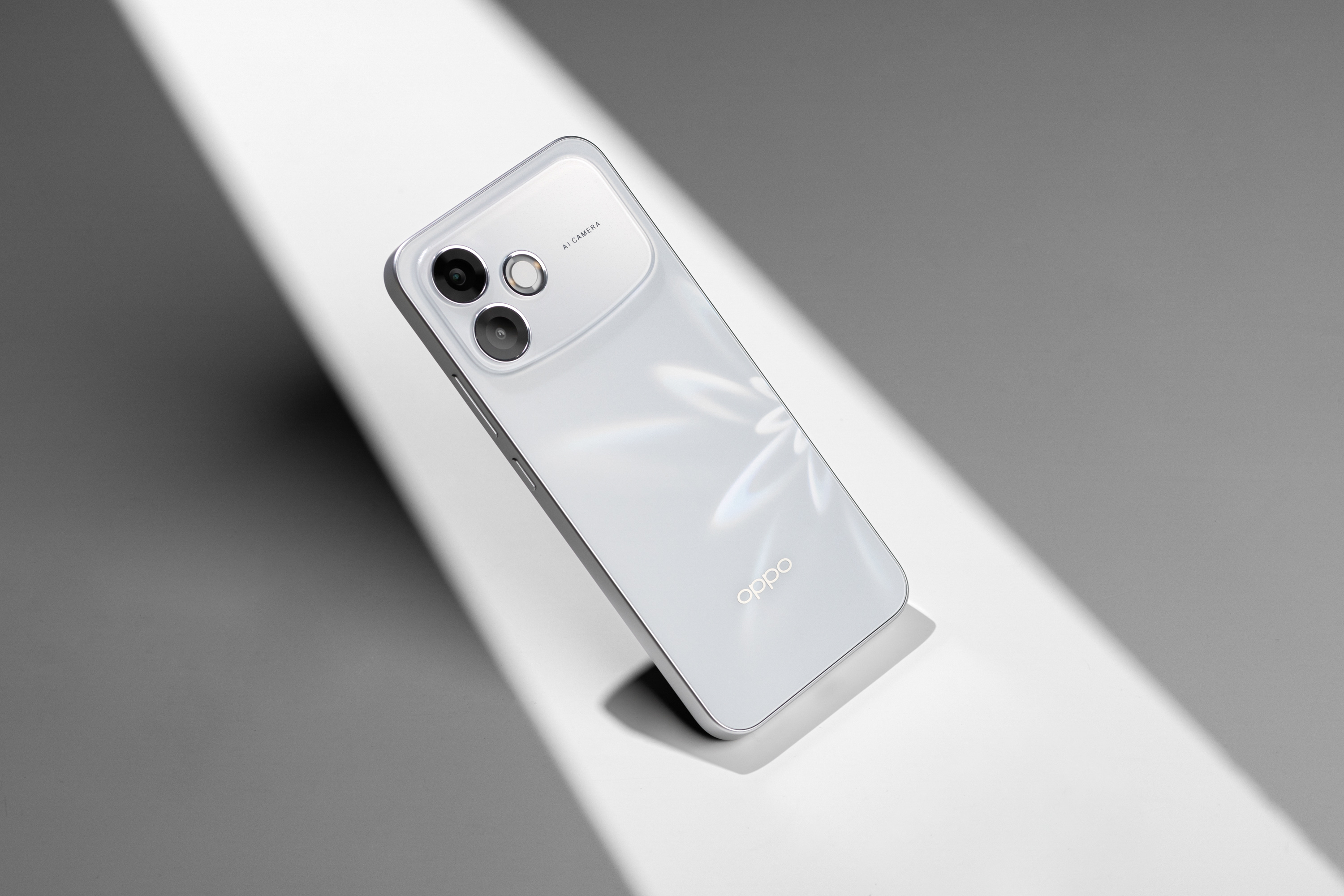 顏值出眾 流暢耐用 OPPO A6s Pro好運蓮蓮圖賞