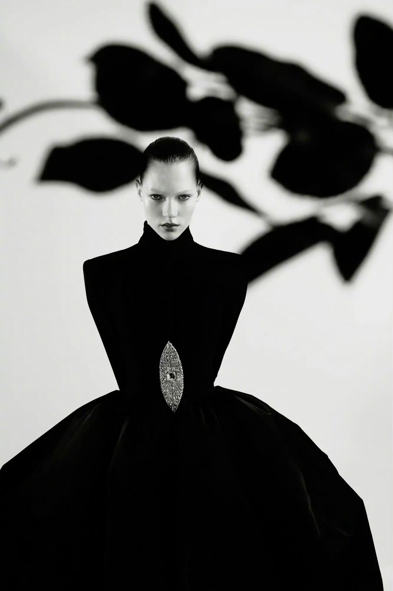 Vogue Polska December 2025  波兰版十二月刊高定礼服大