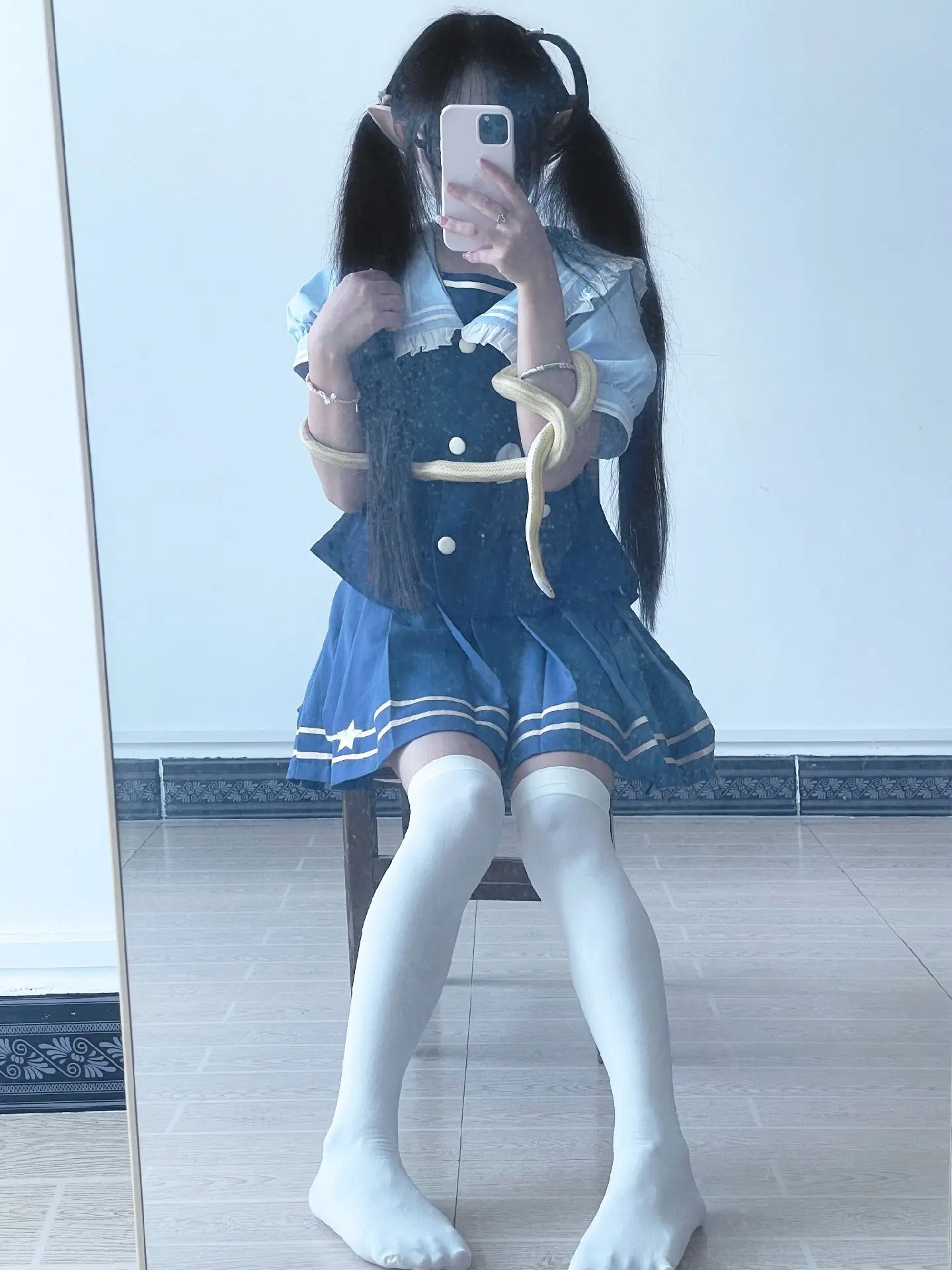 甜妹 JK  JK制服 宠物蛇 爬宠