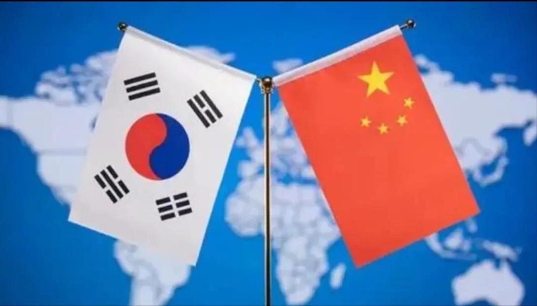 怪不得李在明不出席9.3阅兵！外媒表示，李在明的选择考虑的不仅仅是美国的压力！