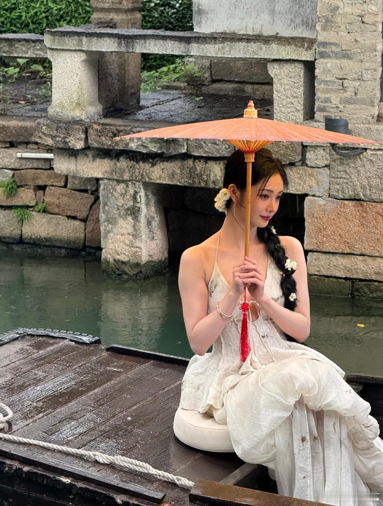周洁琼琵琶女具象化了周洁琼京城贵女既视感原来课本里的琵琶女，真的有了具象化的样子