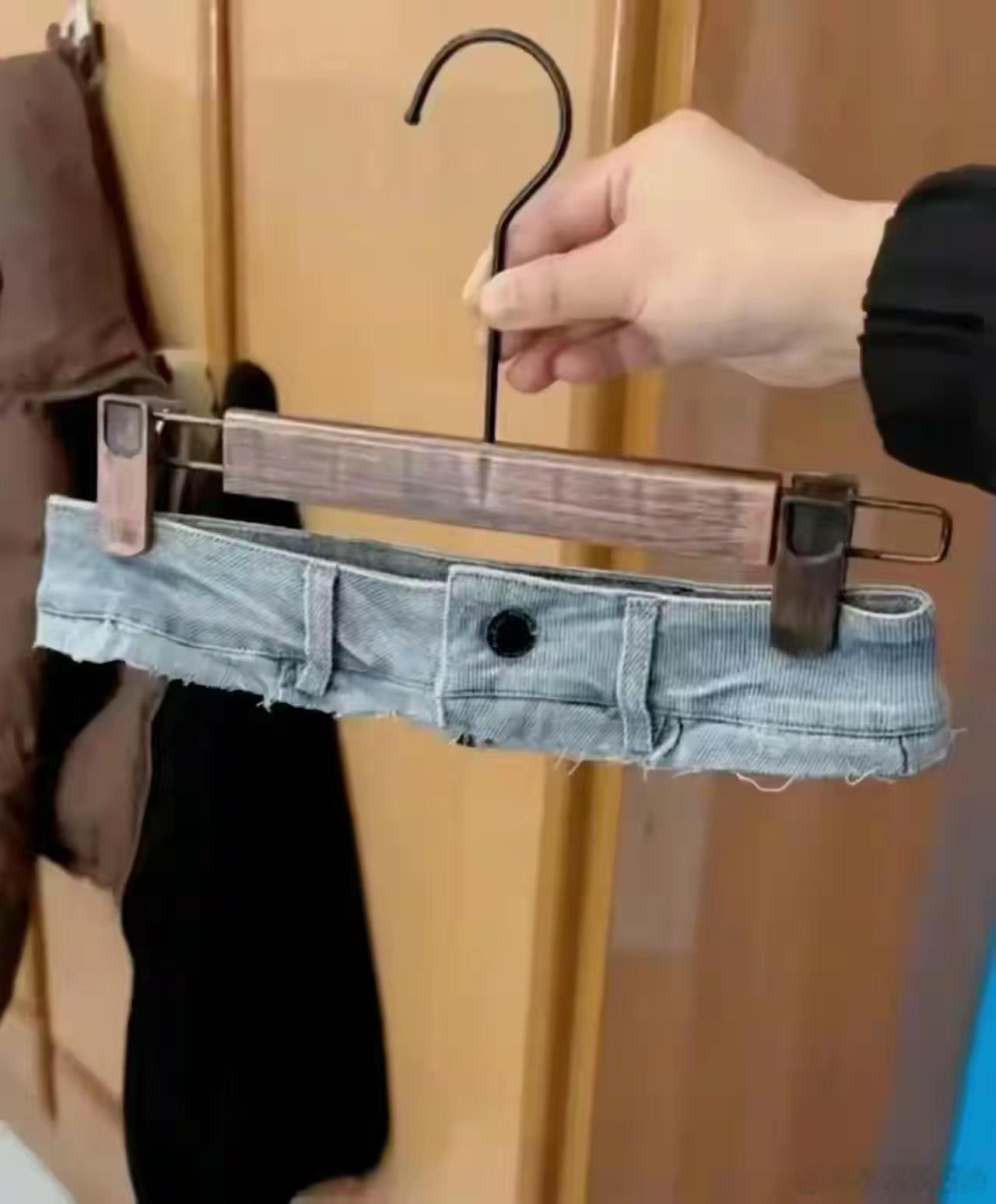 这个巴黎世家的一分裤如果我拿出谦哥的貂丁阁下如何应对？ ​​​