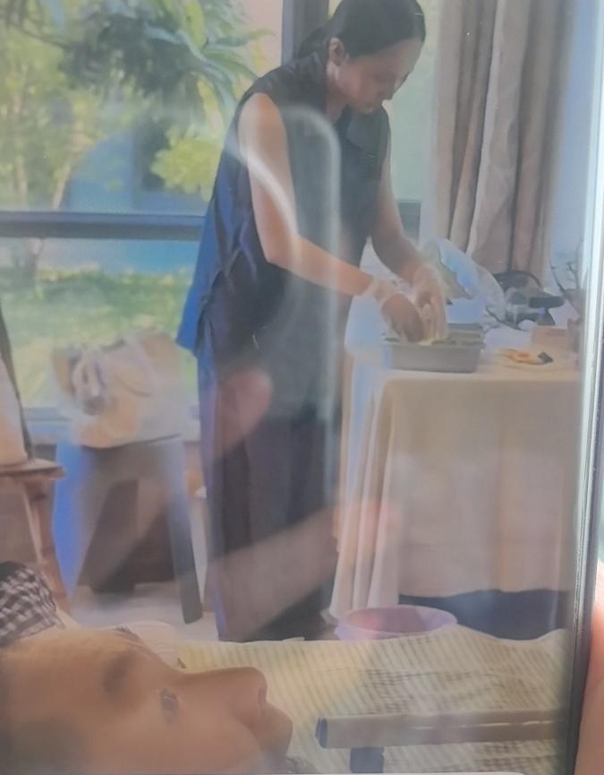 对你失望了，刘宁。
你回头看过你白发苍苍的父母吗？你想过他们吗？
不知道为什么？