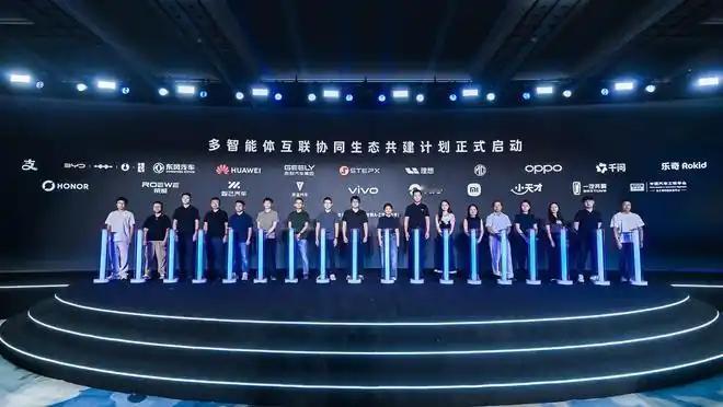 以后开车真不用再掏手机了？支付宝刚放出一个“大招”，目前已有1600万辆汽车接入