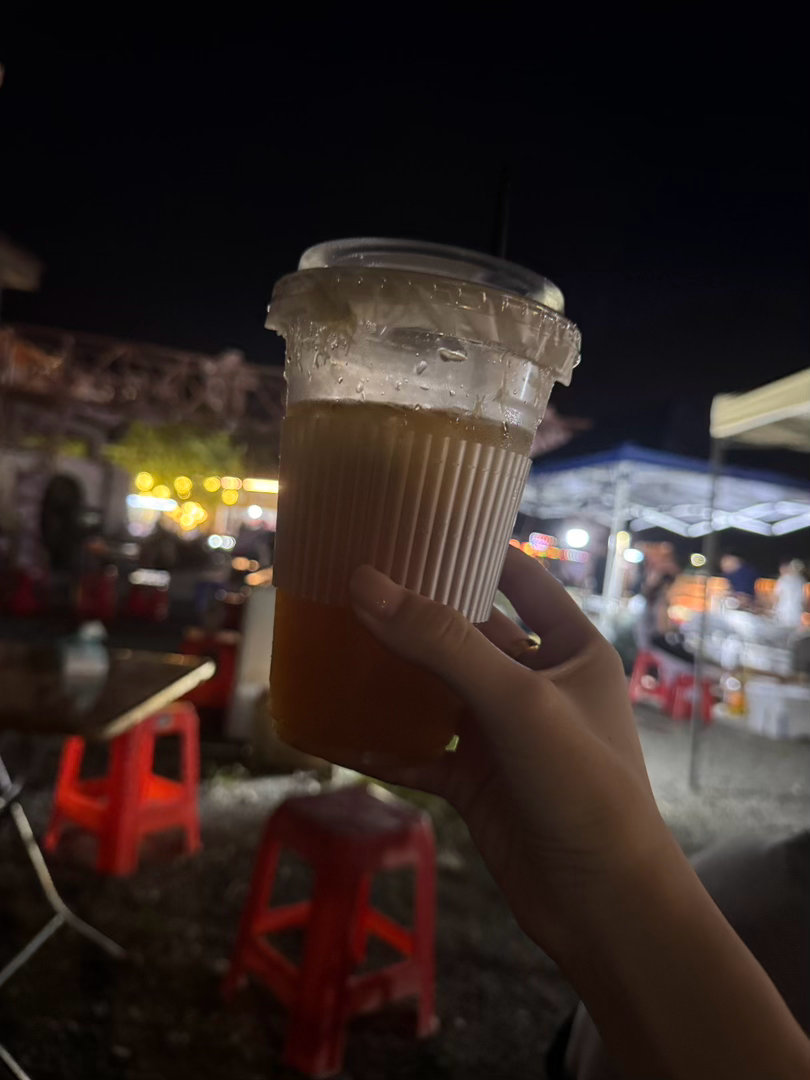 夏天来杯柠檬茶才舒服