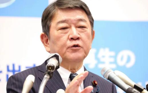 茂木敏冲对中国喊话！这位日本外务大臣就中日对峙发出警告，如果中国再想要揪着历史问