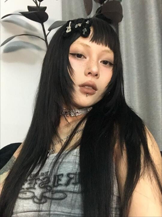 被自己美到在家拍了五千张