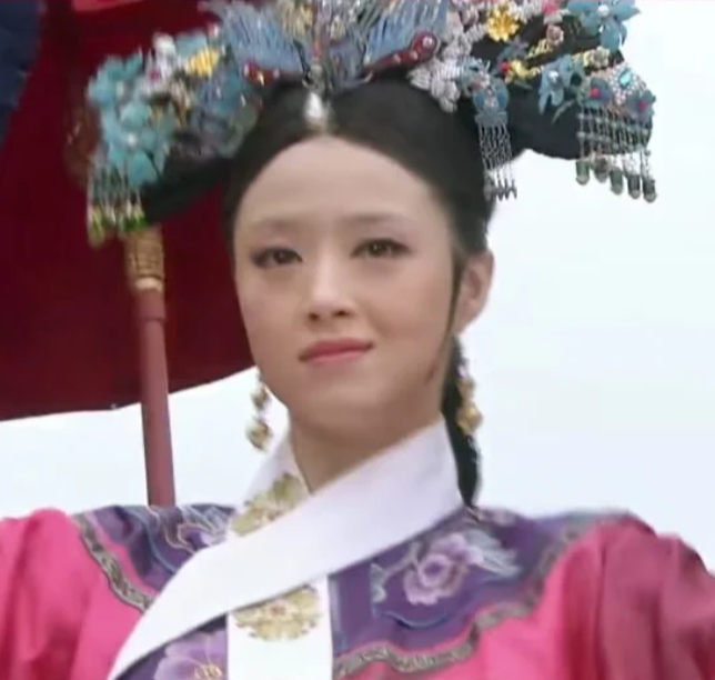 个乐这个摇汞双人的策划上网看完反响之后在公司就这样