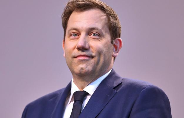 默茨刚结束访华行程，挑衅的就来了，德财长：别在中国面前当傻子

德国总理默茨刚刚