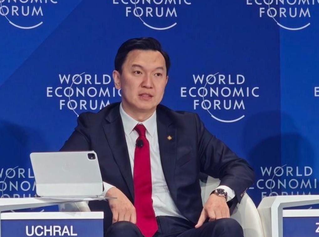 [太阳]蒙古总理乌其尔勒最近在东方经济论坛上又提起了中俄蒙天然气管道，说这是能带