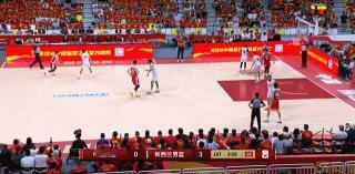 胡金秋的进攻太稳了…中国男篮vs新西兰男篮男篮热身赛中国男篮 佛山·顺德德胜体育