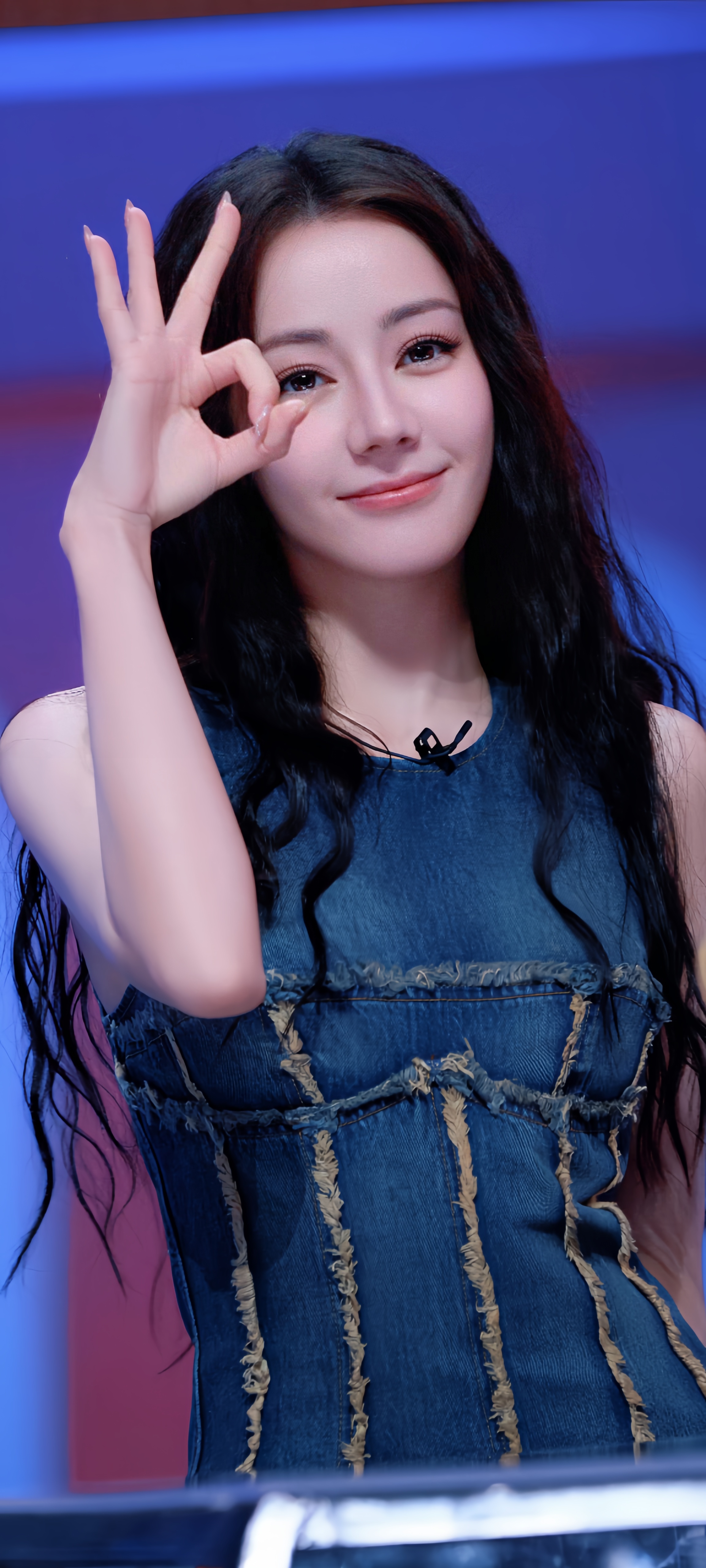 迪丽热巴德佑全球品牌代言人 晚安❤️路虎卫士全驭代言人迪丽热巴