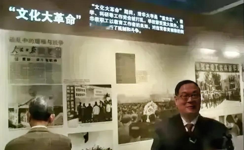 2011年4月，蒯大富回到了阔别多年的母校清华大学，此时的他红光满面，志得意满。