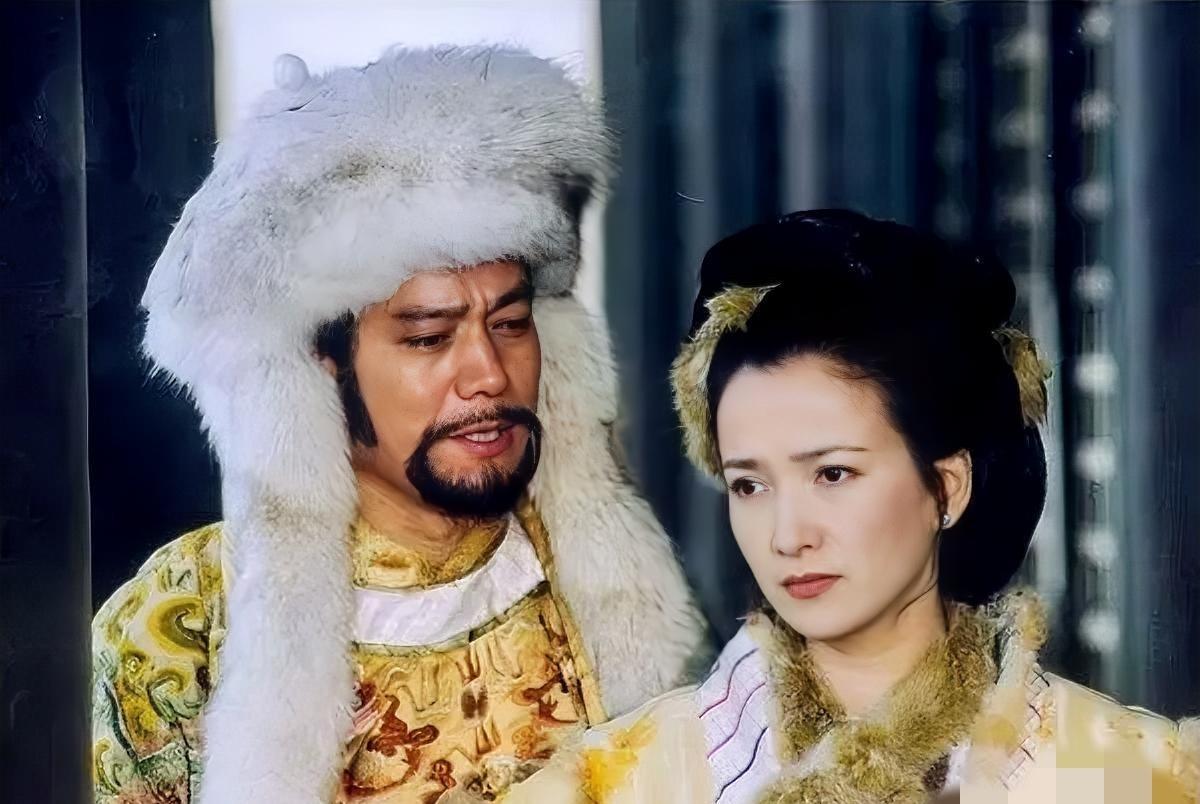 她差点毁了一部经典，却演活了所有经典。
导演张纪中差点因为她，不敢拍《射雕》。