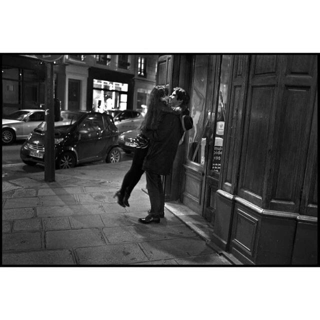 French Kiss
摄影大师：Peter Turnley