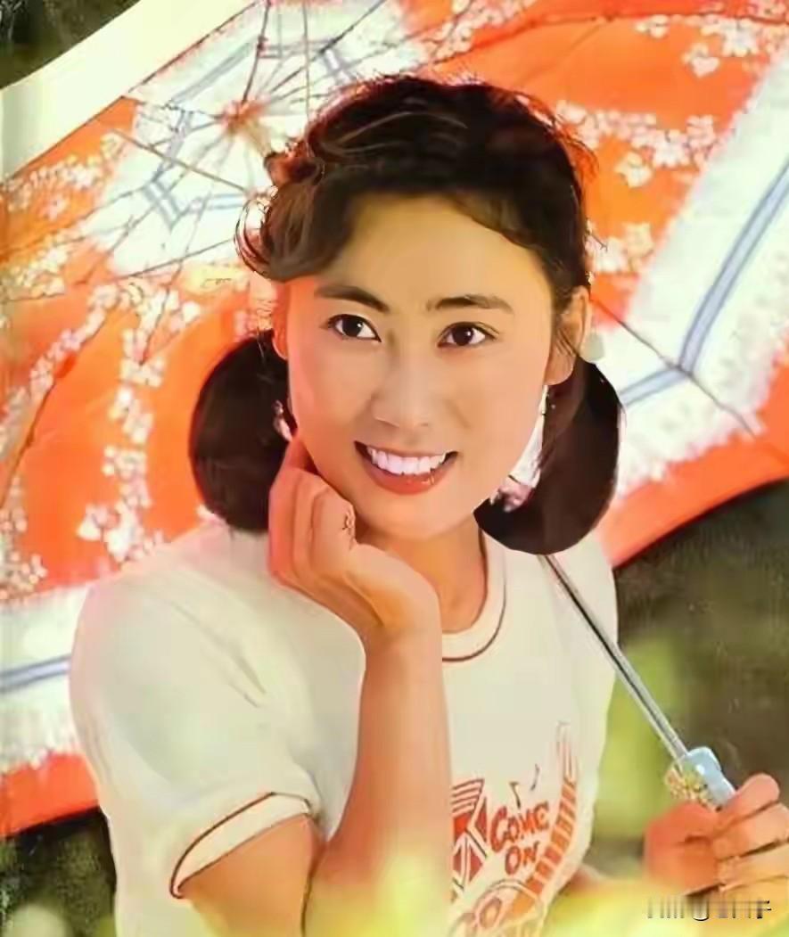 中国电影史人物之第1373位，李岚（1955年4月30日—），黑龙江哈尔滨人。