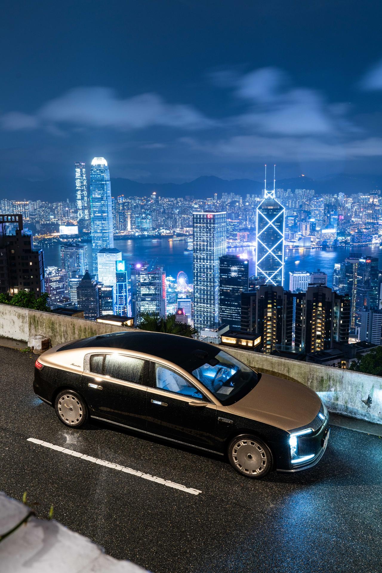 临近春节，年味愈浓，自驾回家也好，高铁飞机也罢，安全是重中之重！
近日，尊界S8