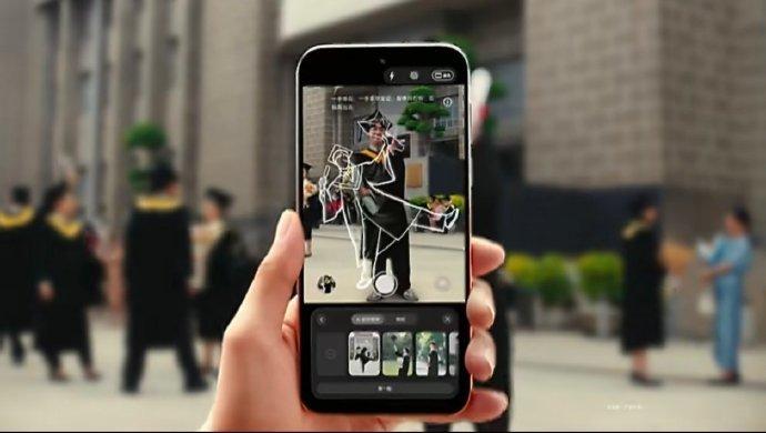 Pura 90系列上面那个AI拍照姿势，已经火到外网去了。海外网友表示：这就是A