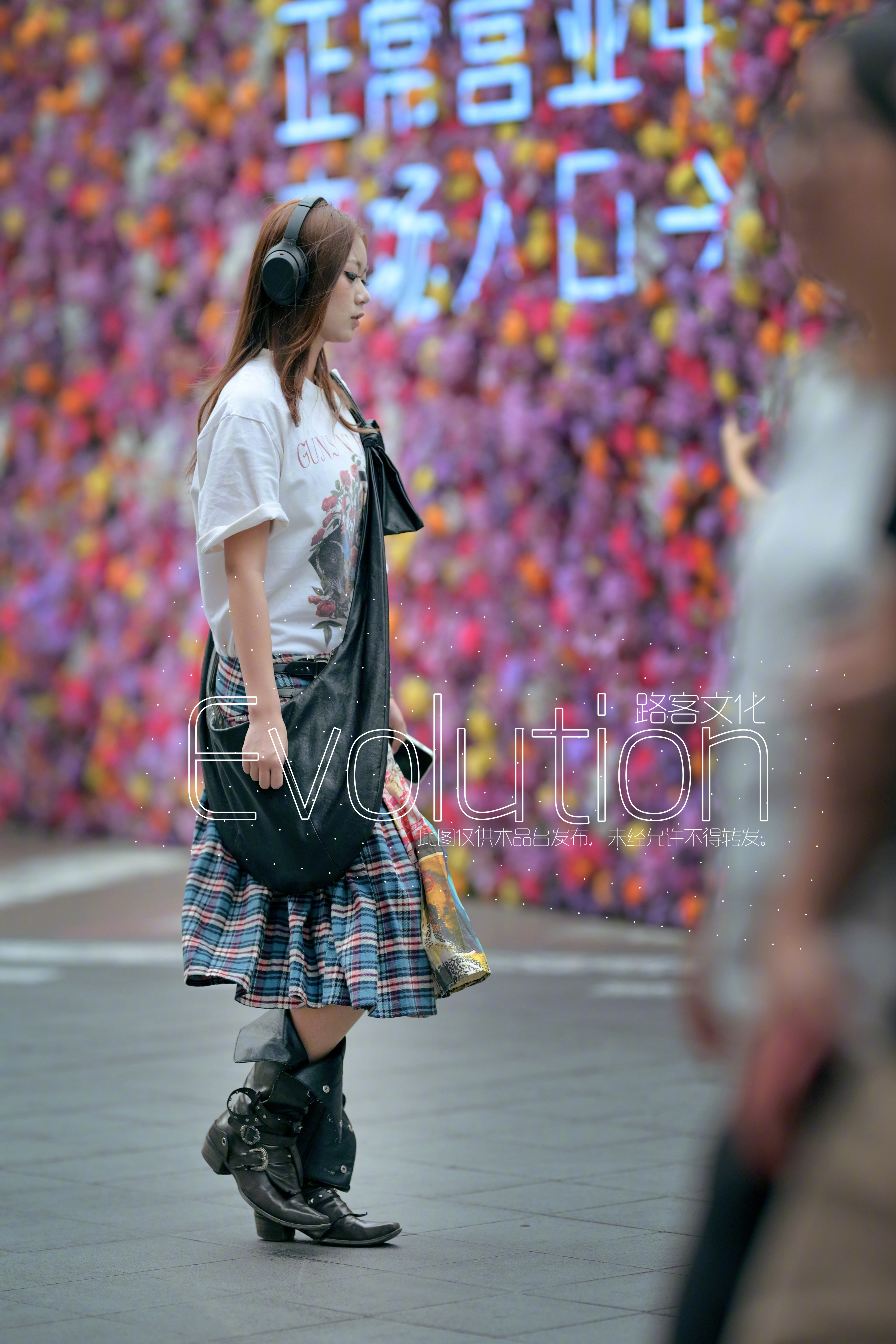 现在女生的穿搭很有想法哈 ​​​
