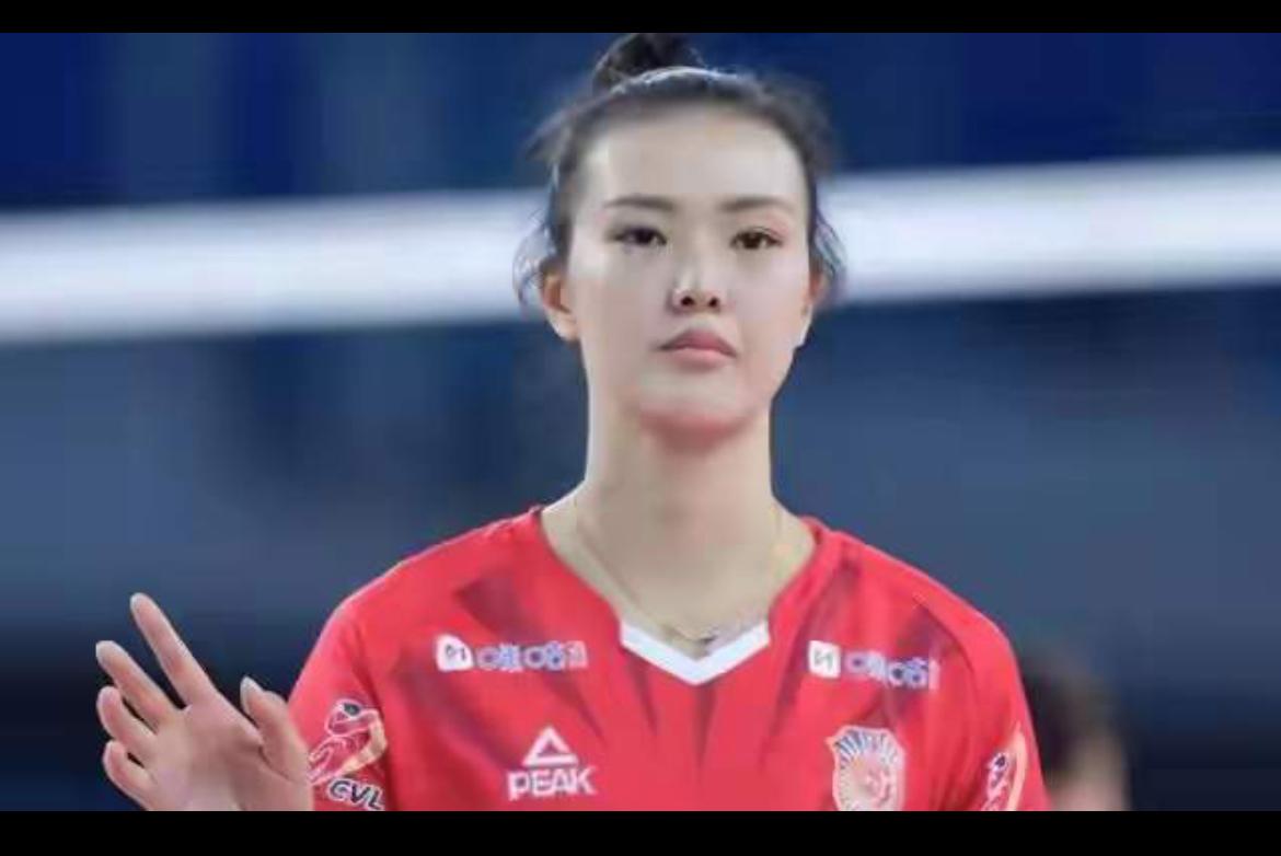 江苏女排0:3输给上海女排，有人狂欢了，幸灾乐祸，甚至抨击江苏小二传张仔萱水平不