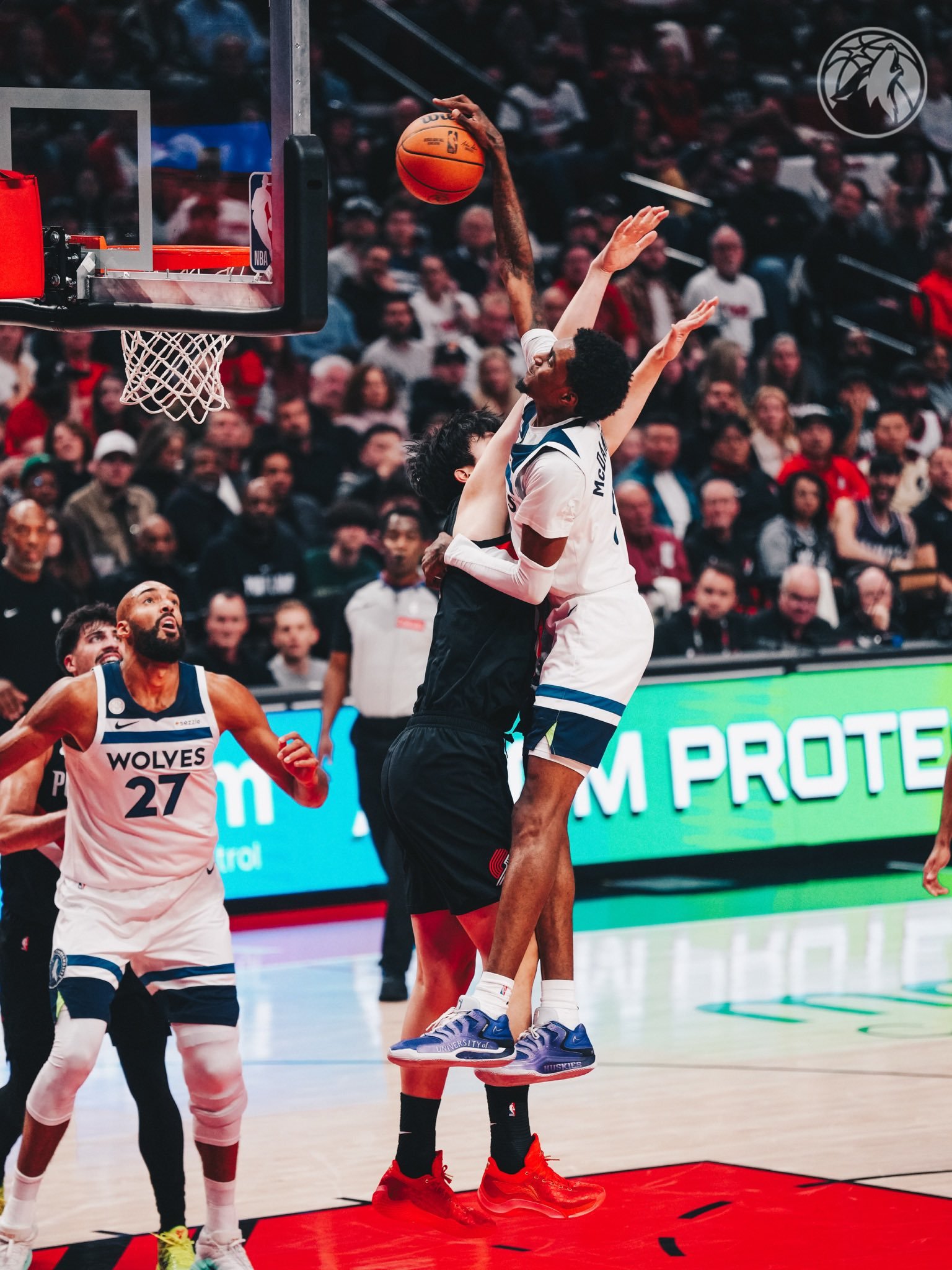 杨瀚森的欢迎来到NBA时刻杨瀚森常规赛首秀 ​​​