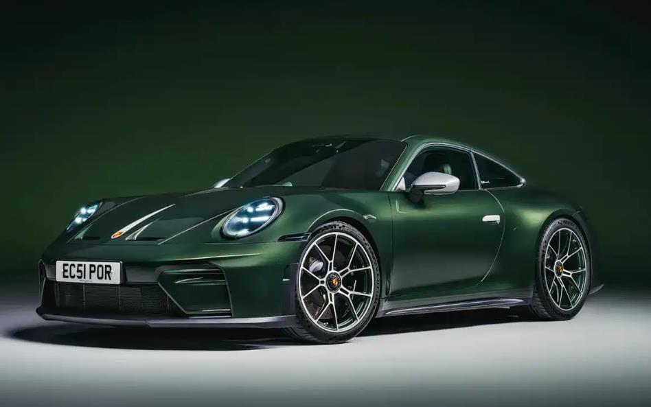 日前，保时捷发布911 GT3 Earls Court 51 Edition官图