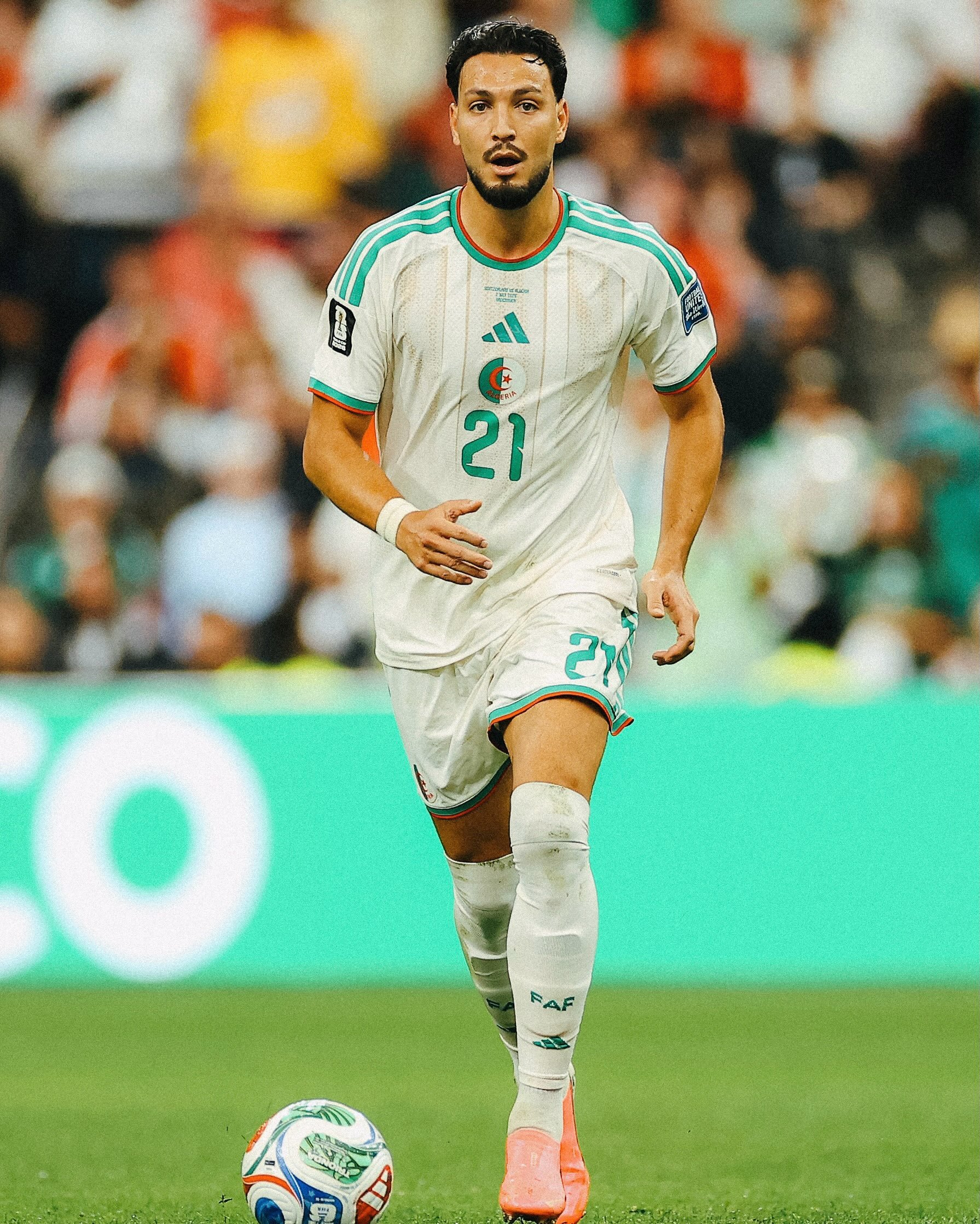 🥰手心手背都是肉😭🇨🇭瑞士2-0阿尔及利亚🇩🇿💛🖤科贝尔和本塞拜