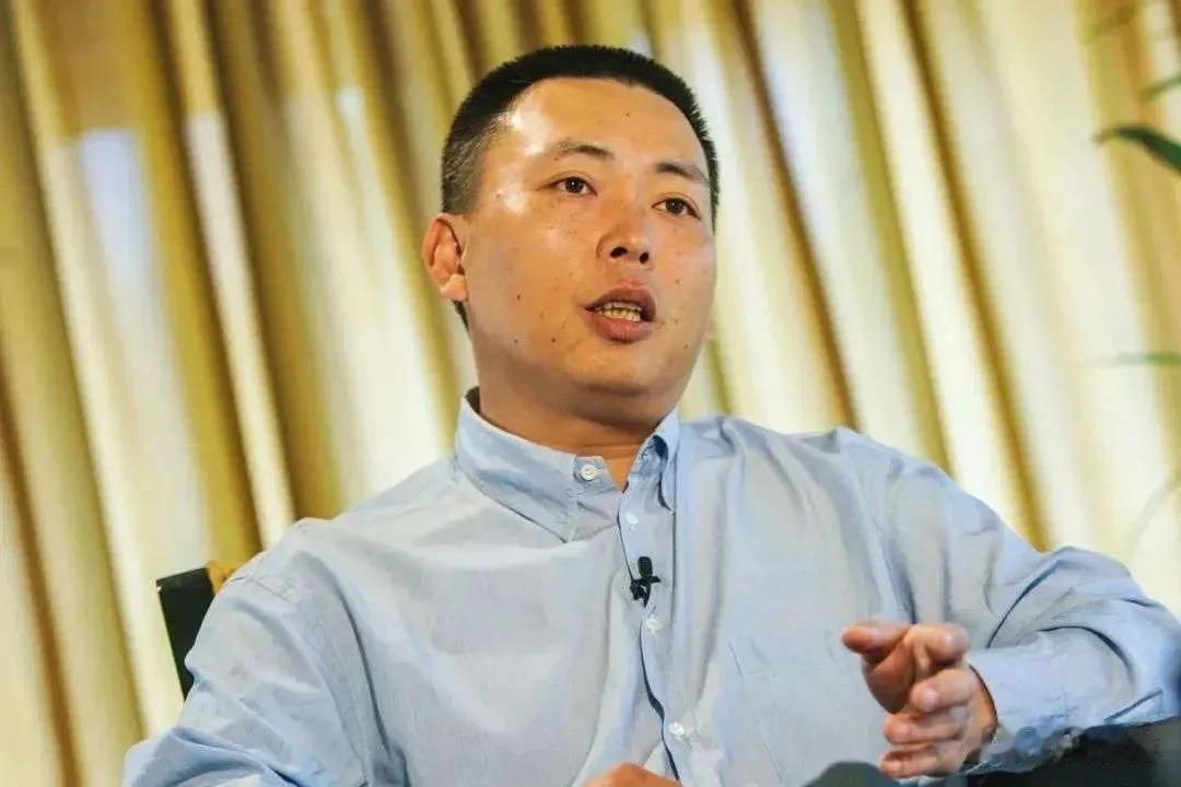 有两件关于阿里巴巴的新闻值得关注：

其一，阿里云撬开欧洲市场，打败谷歌成功拿下