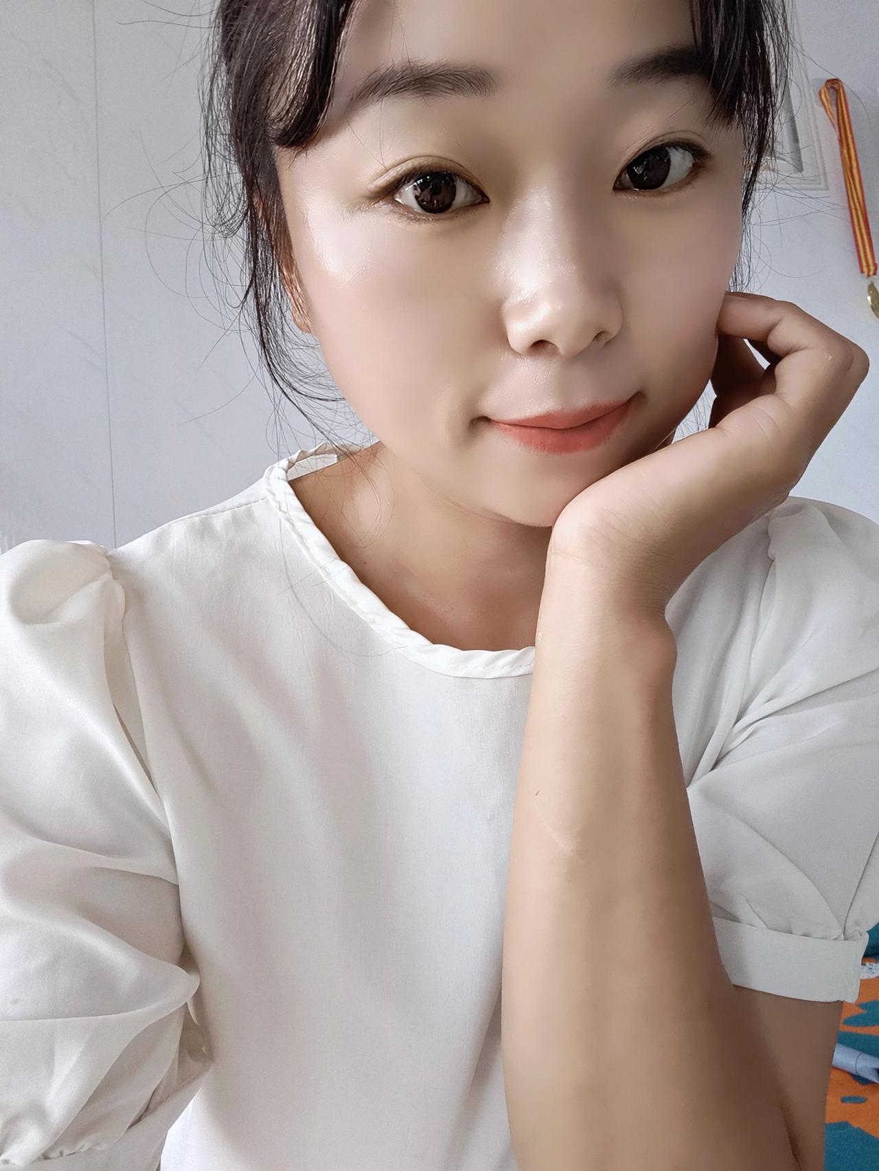 我相信天道是损有余补不足的。
你这个地方失去了，在另一个地方就会获得。只要你积累