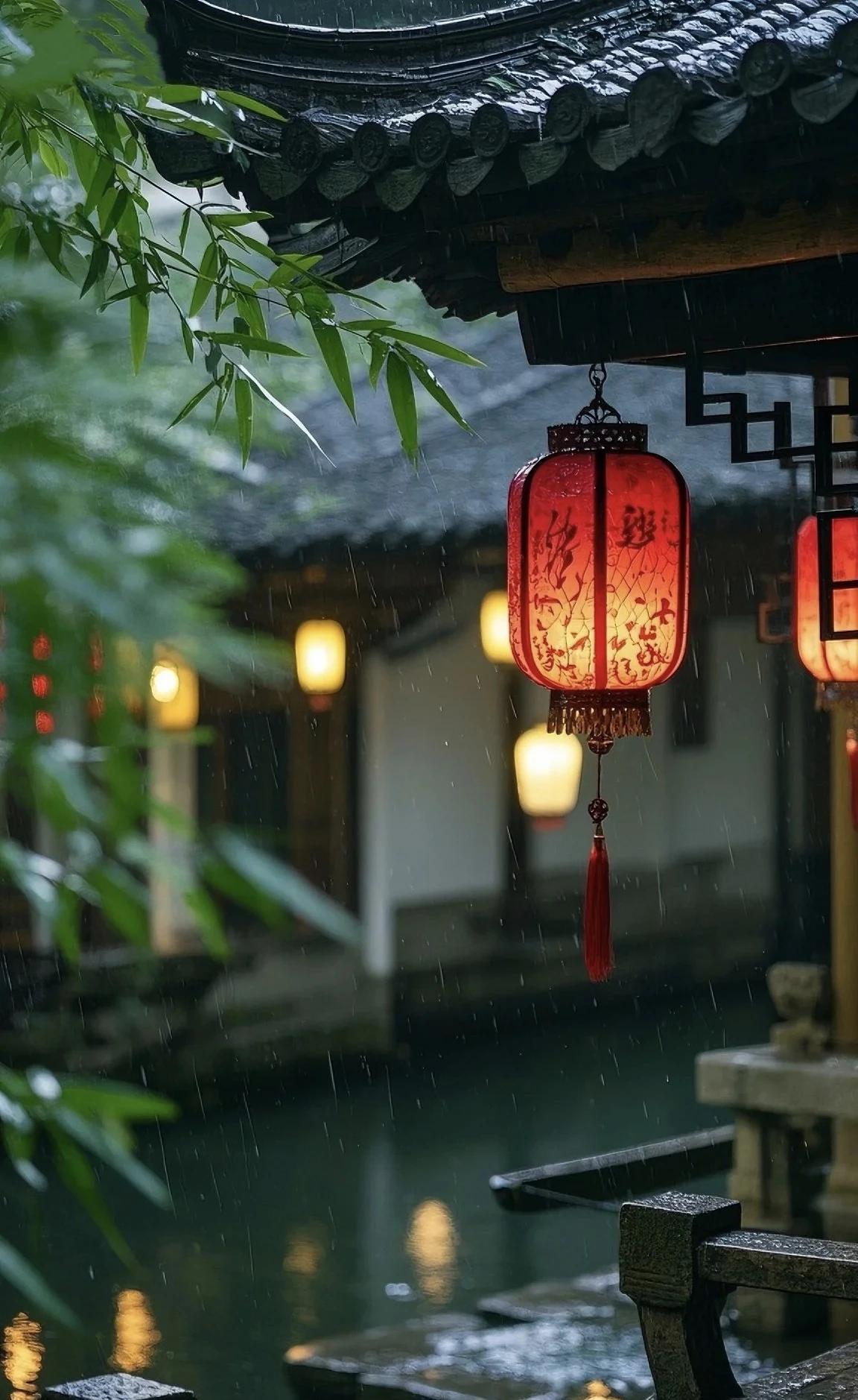 《禅意》
黄昏坐小庭，瓦脆响泠泠。
竹叶垂檐绿，苔钱买雨青。
浮沉皆过耳，点滴各