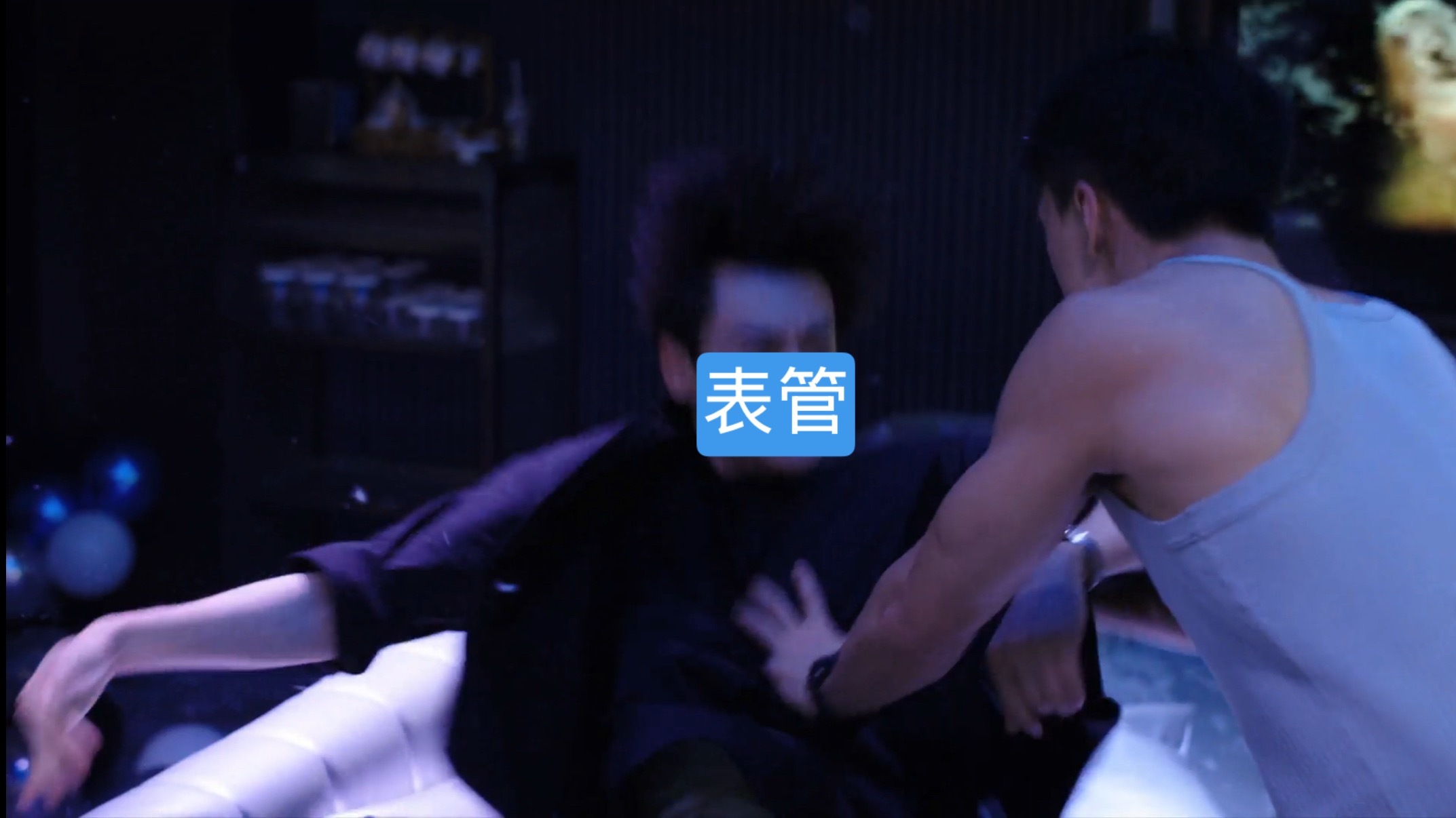 发际线确实有点危