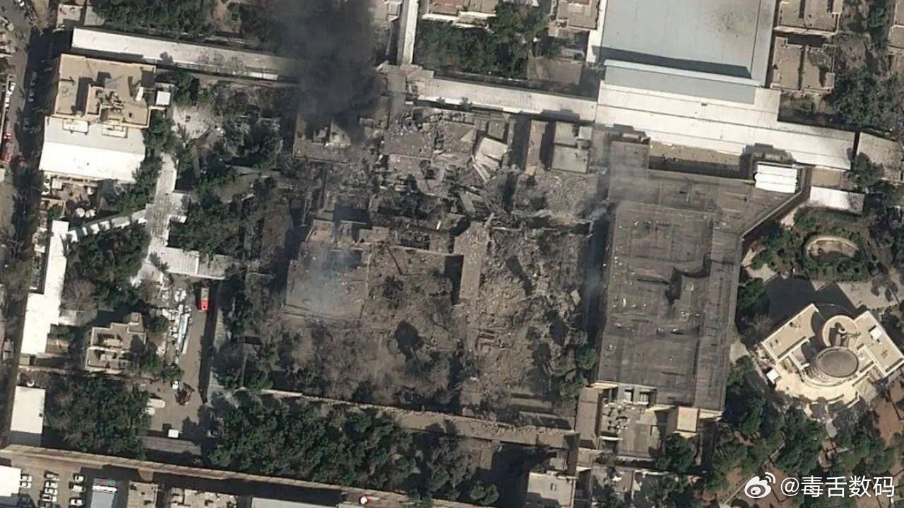 特朗普在社交平台发文称伊朗最高领袖哈梅内伊已经死了。不过伊朗媒体认为哈梅内伊还活