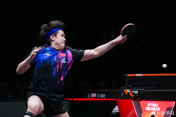 #王楚钦晋级四强#【WTT香港总决赛：#王楚钦4比1A勒布伦#】在12日进行的世