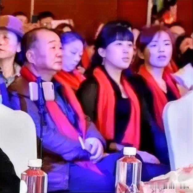 家中娶有贤妻吗？
 
人之成败，始于志，成于行，而定于家。
男人一生所有的打拼与