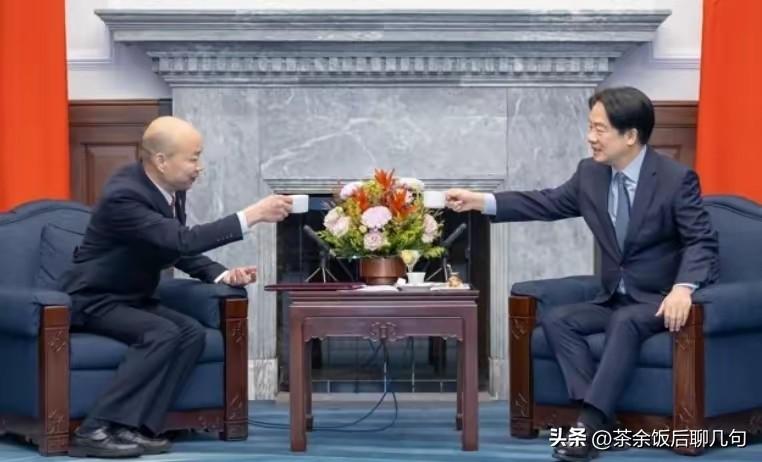 赖清德给韩国瑜挖坑，写了一封信给他，对他让军购案付委特别感谢！
 
这哪是感谢？