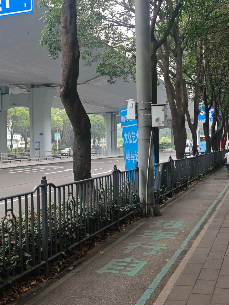 闽超厦门队首个主场比赛开搞。 