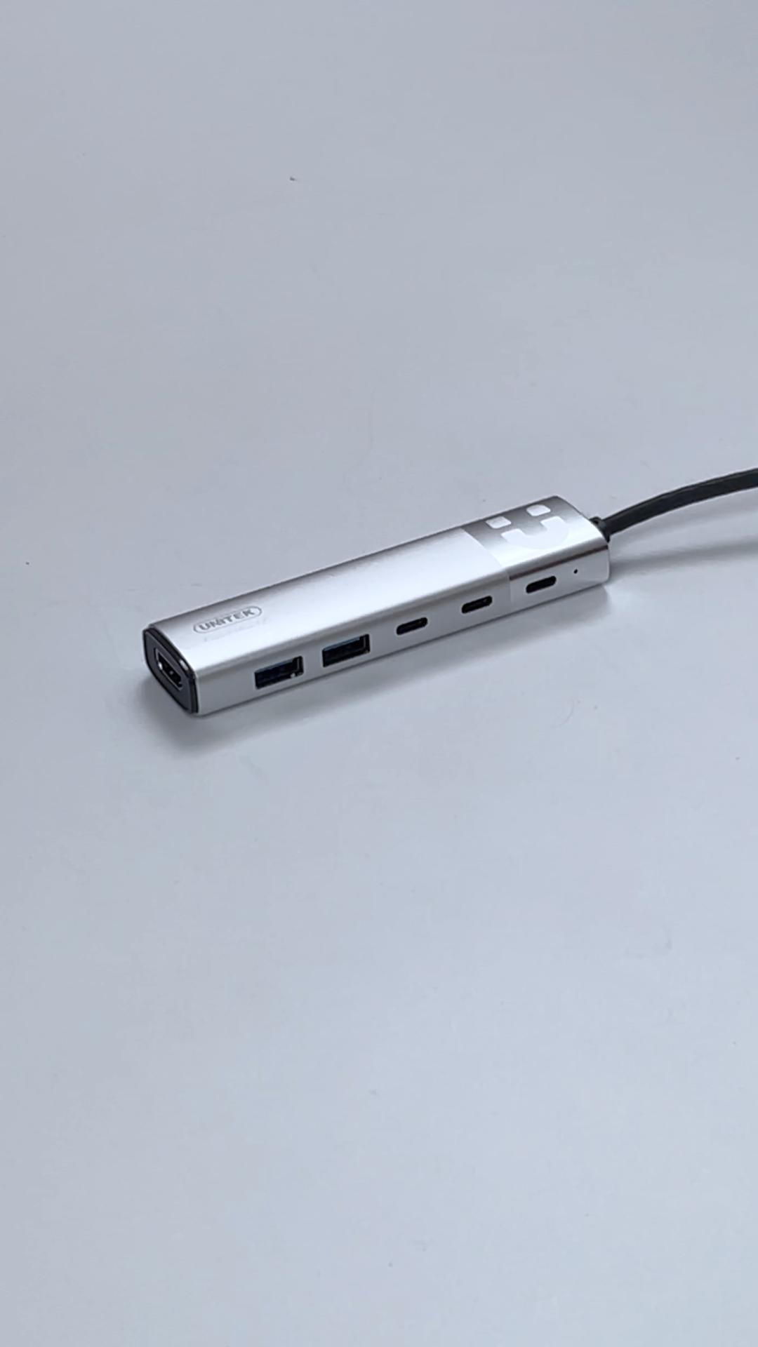 轻薄本接口不够用？投屏、读盘、接鼠标还得轮流插拔？
🚀【优越者10Gbps高速