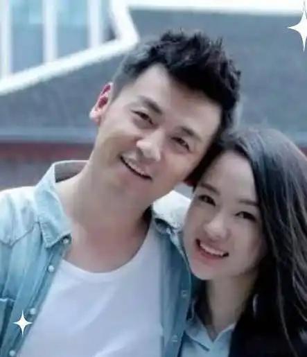 在演艺圈的“父女档”中，雷佳音与王圣迪堪称黄金组合。从《刺杀小说家》里跨越六年的