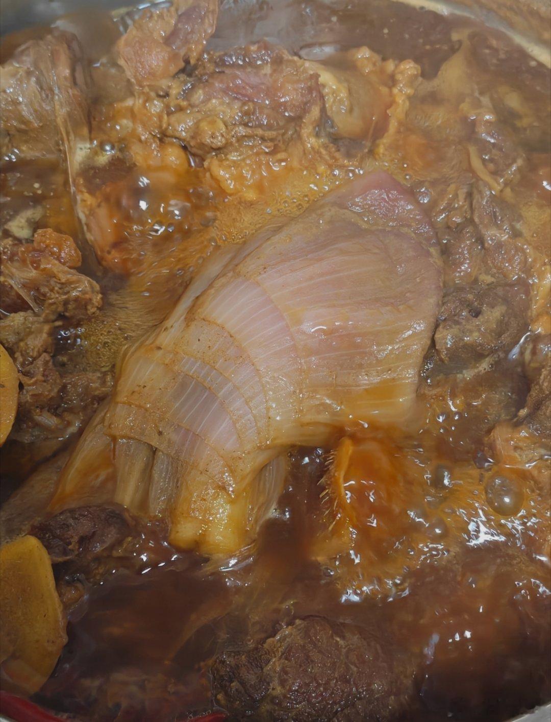 vivo 媳妇自己做的酱牛肉，友友们觉得怎么样？手机随手拍记录真实生活美食分享